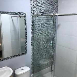 Habitación con Cama King